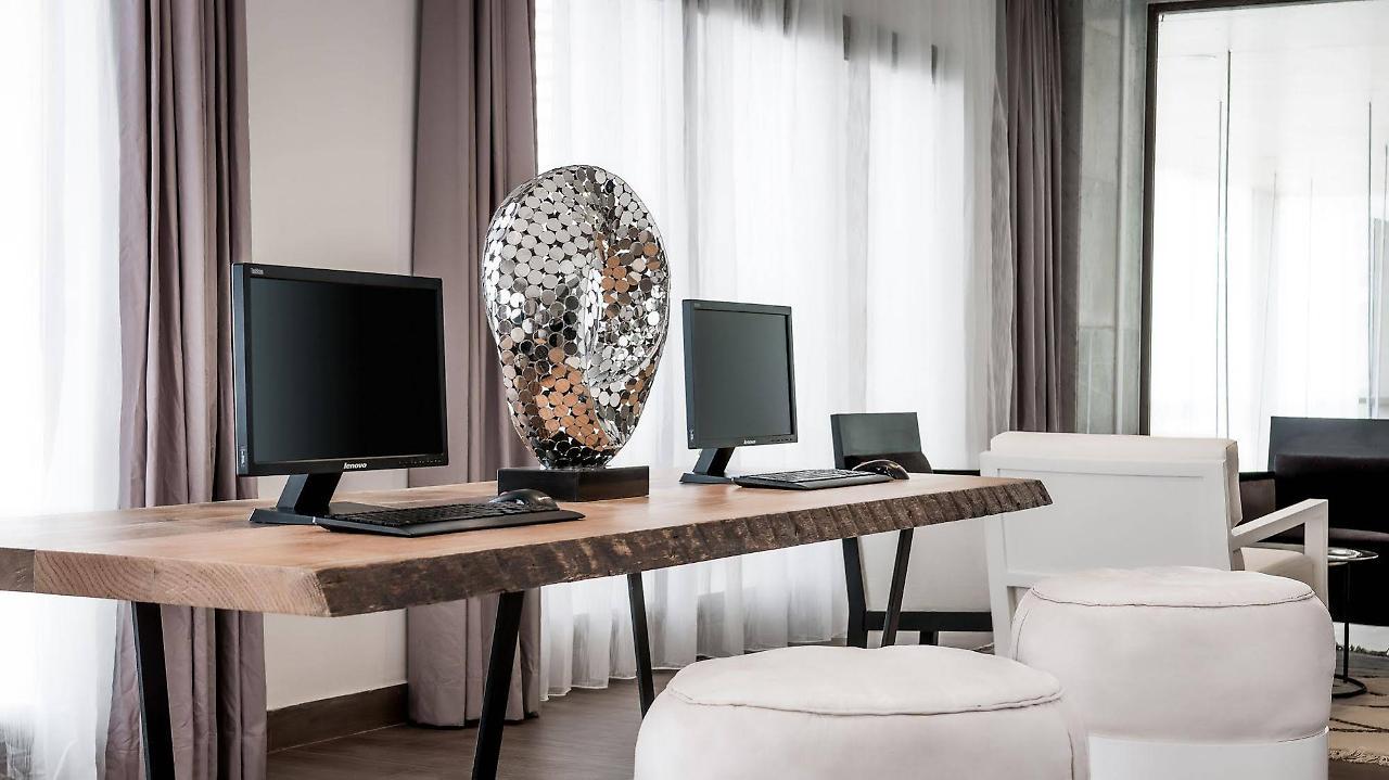 Hyatt Place Taghazout Bay Ngoại thất bức ảnh Business Center