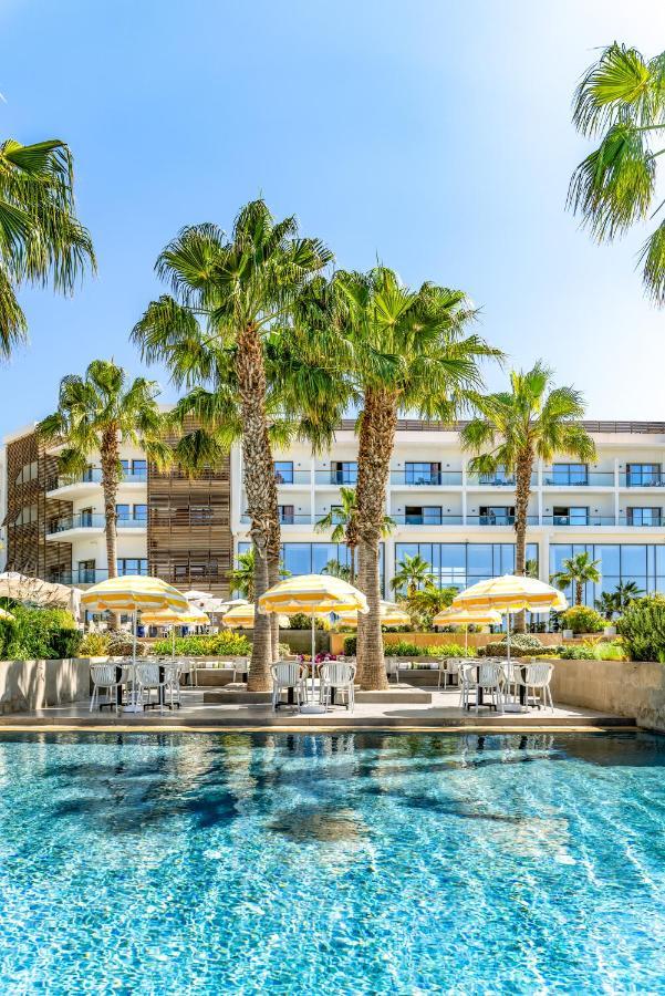 Hyatt Place Taghazout Bay Ngoại thất bức ảnh The hotel's pool area