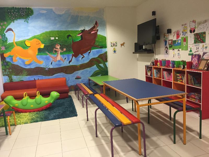 Hyatt Place Taghazout Bay Ngoại thất bức ảnh The waiting room at the Children's Hospital of Saint-Pierre